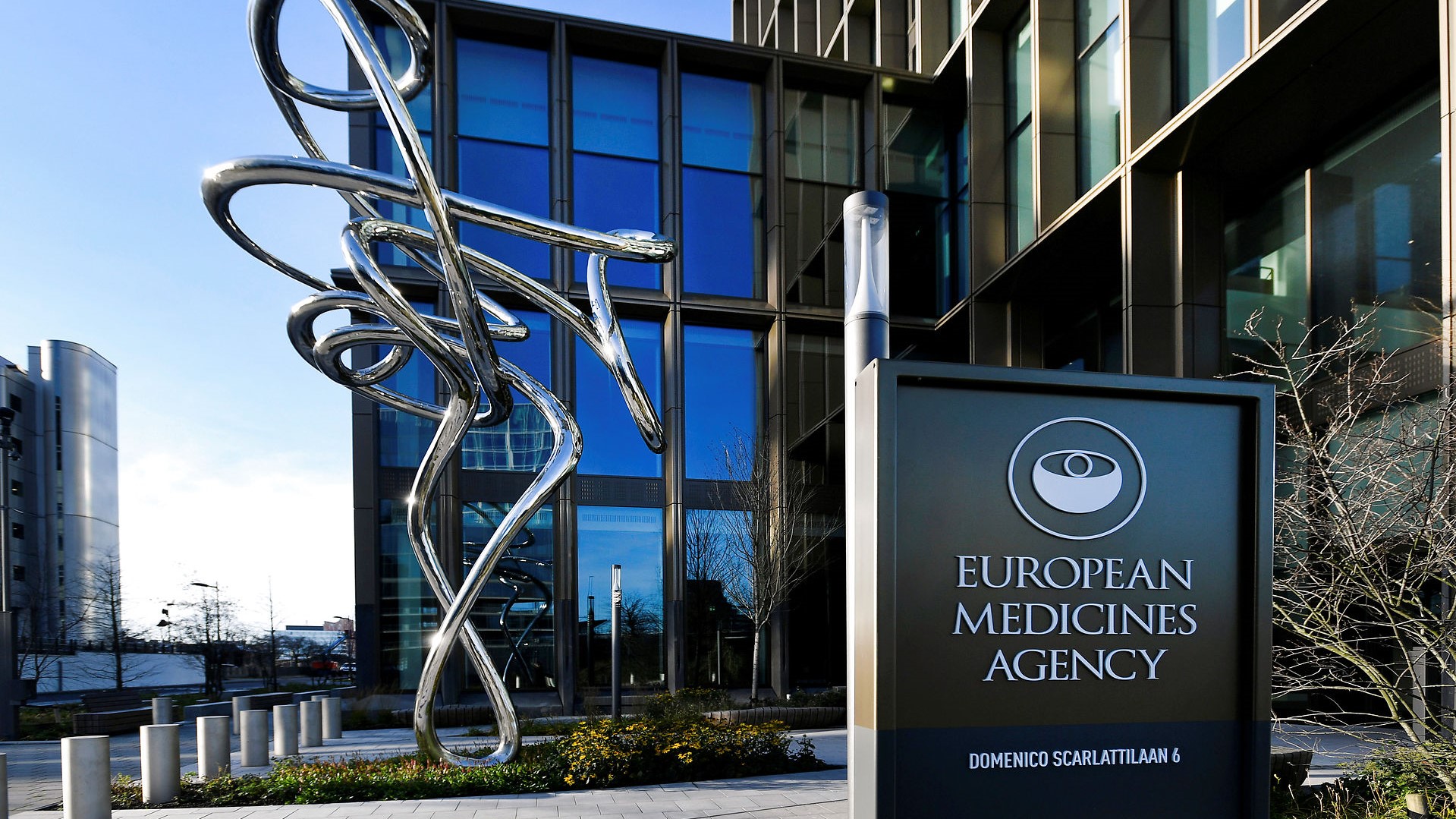You are currently viewing Pioneering the Future: European Medicines Agency and Heads of Medicines Agencies Unveil AI Workplan